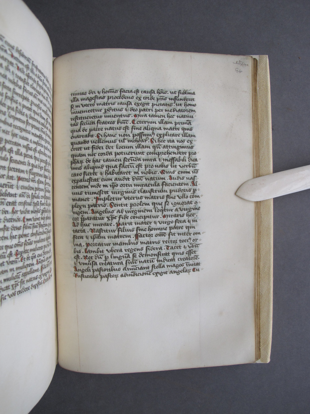 Folio 94 recto
