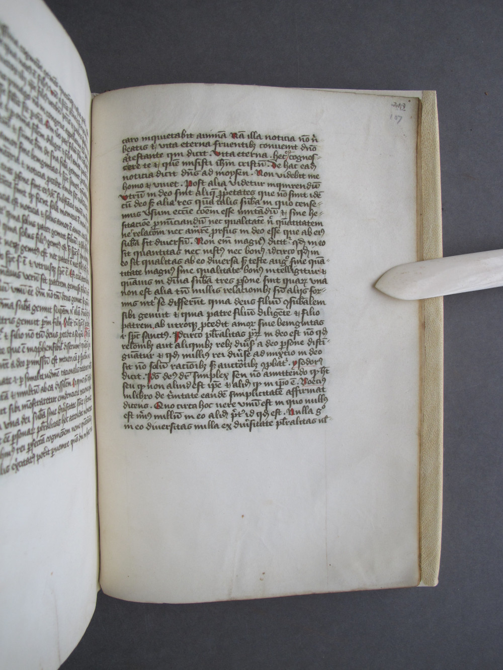 Folio 107 recto