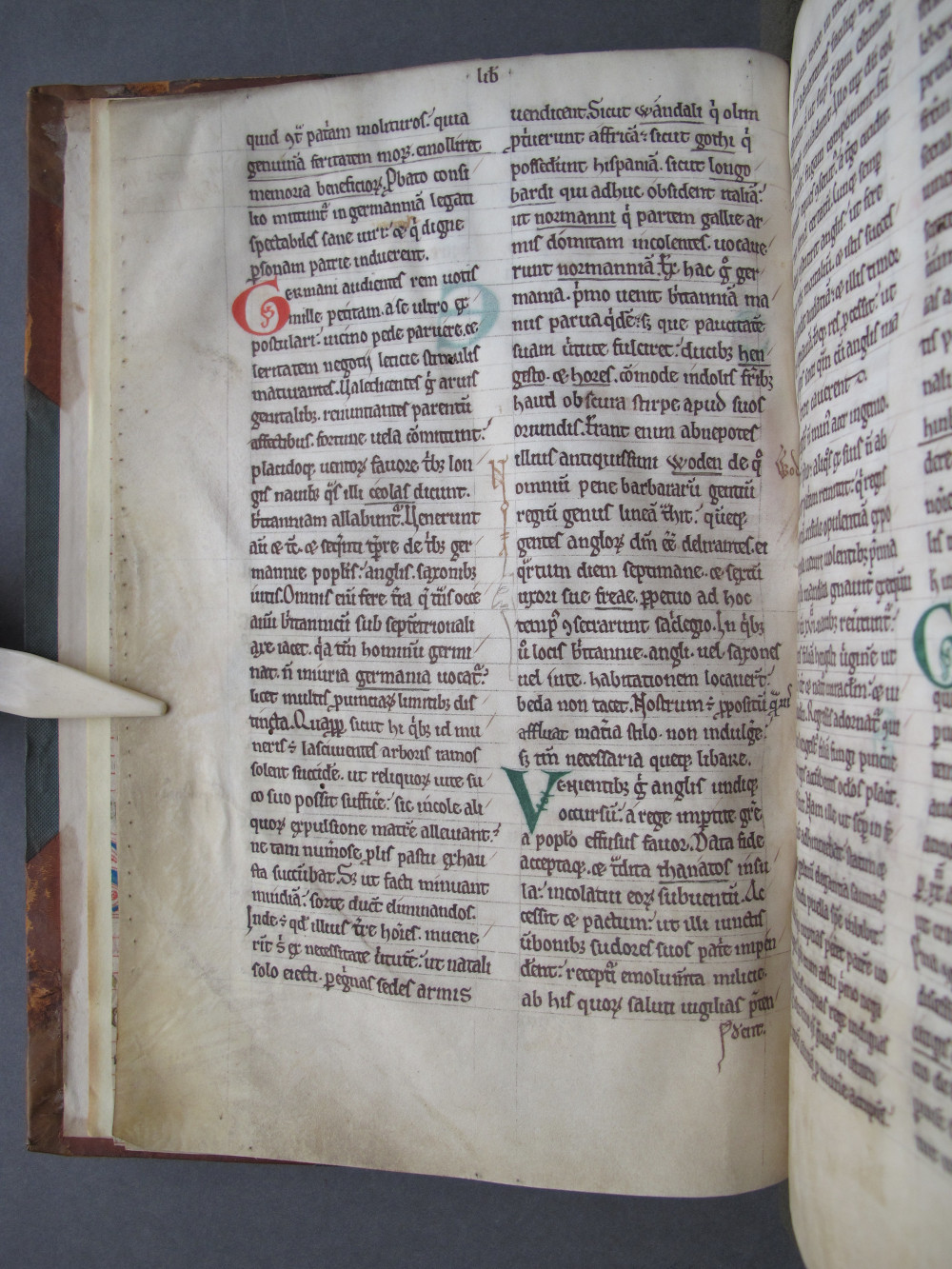 Folio 2 verso