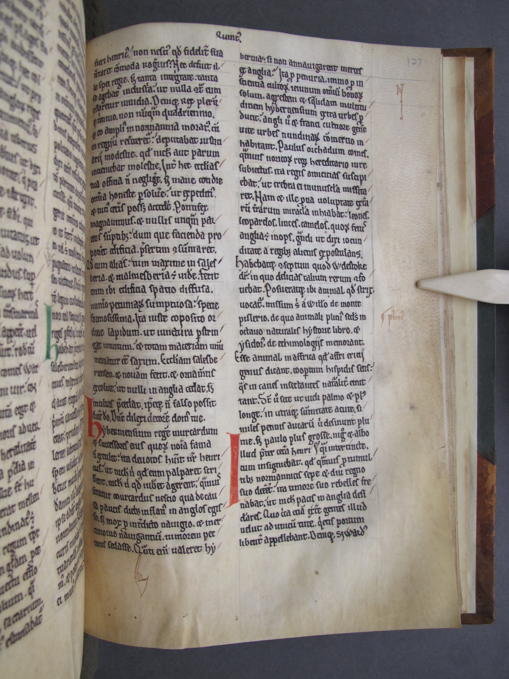 Folio 127 recto