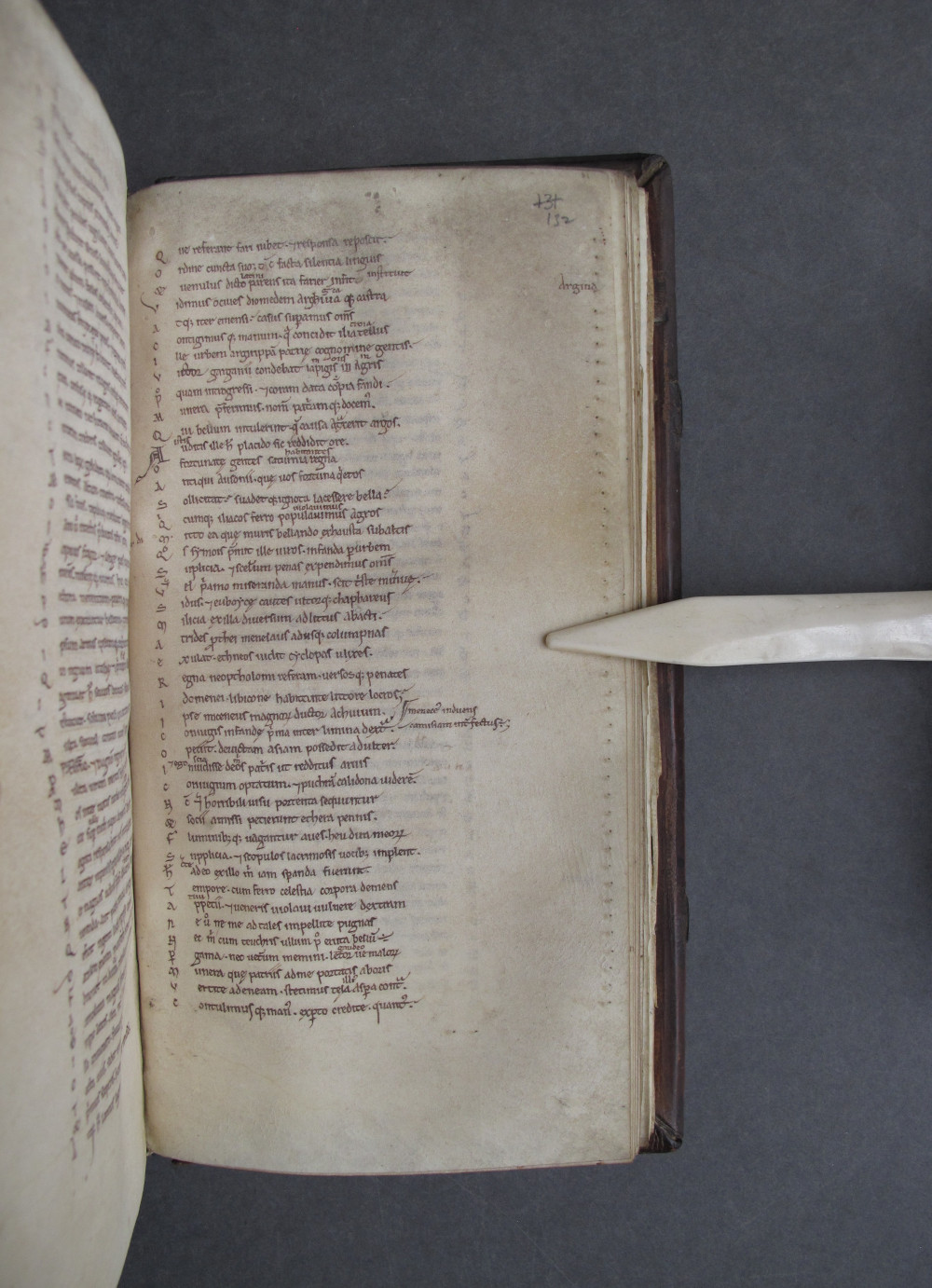 Folio 132 recto